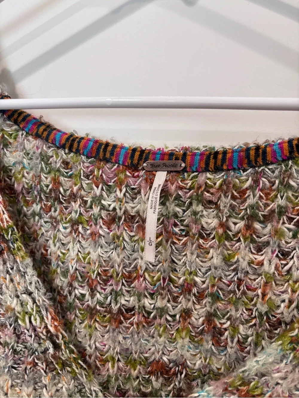 Free People Highland V Neck Drop Shoulder Sweater size Large